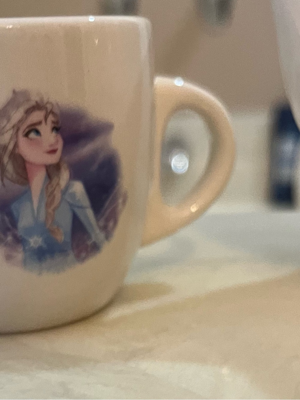 Frozen Tea Set - Picture 2 of 7